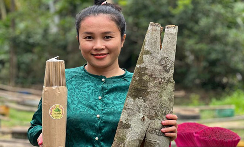 Vietnam cinnamon incense