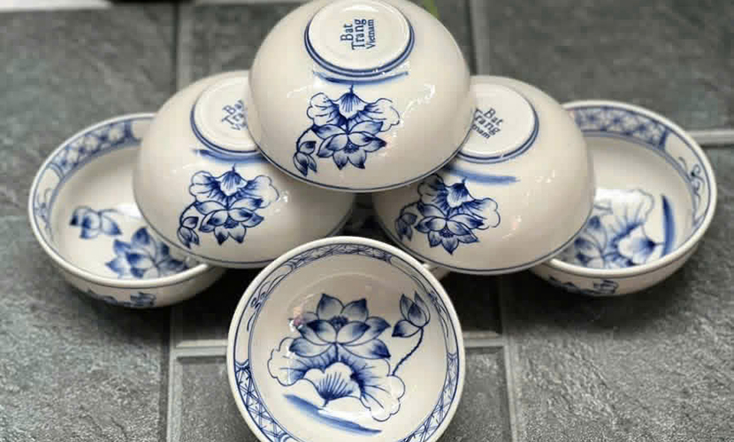 Vietnamese ceramics bowls