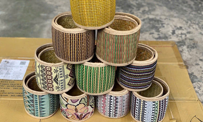 Vietnamese handicraft products