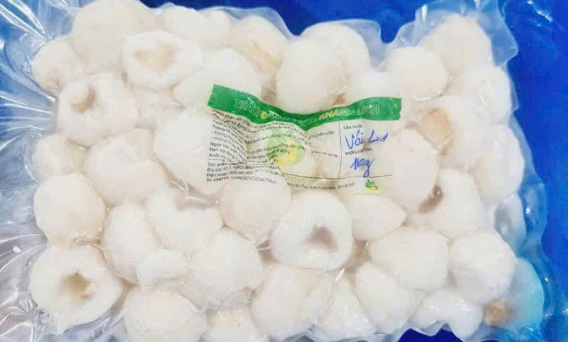 Vietnamese frozen lychees